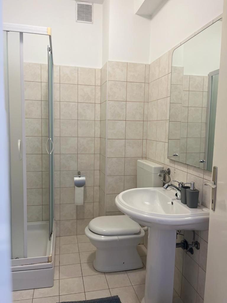 Apartments Jabuka ตรีบูนย์ ภายนอก รูปภาพ